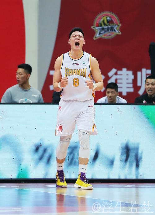 CBA新赛季揭幕战仅央视频直播,顶薪球员张宁该不该亮相? CBA新赛季揭幕战仅央视频直播,顶薪球员张宁该不该亮相?