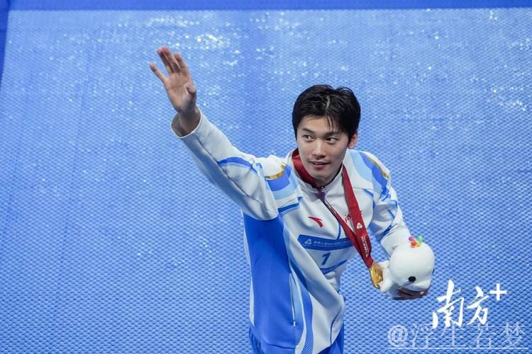 全运会接力赛汪顺乳酸值飙至19,坦言头昏脑胀 全运会接力赛汪顺乳酸值飙至19,坦言头昏脑胀